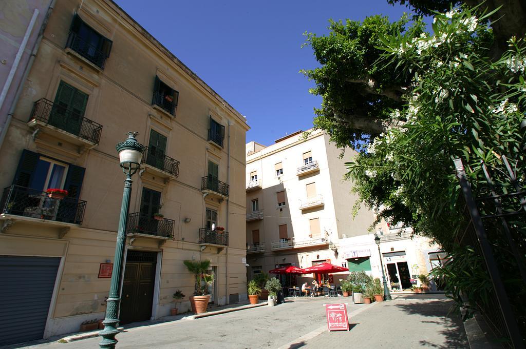 Alla Marina Bed And Breakfast Trapani Exterior foto