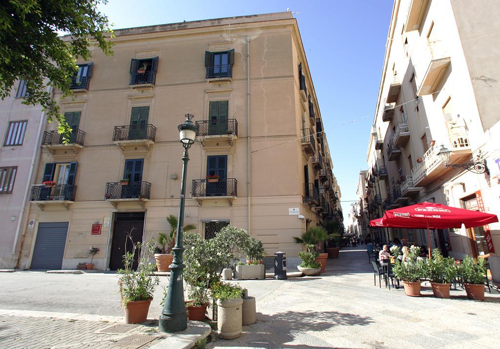 Alla Marina Bed And Breakfast Trapani Exterior foto