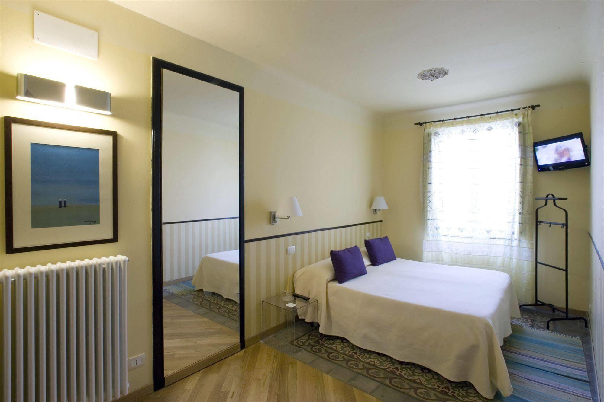 Alla Marina Bed And Breakfast Trapani Exterior foto